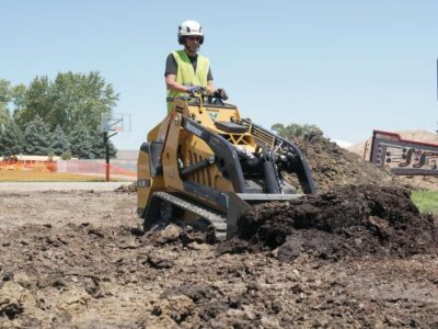 Vermeer mini loader in action