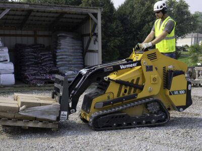 Vermeer ML100 in action on the jobsite