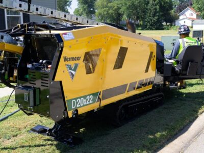 Vermeer D20x22 directional drill in action