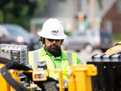 Vermeer utility directional drill in action