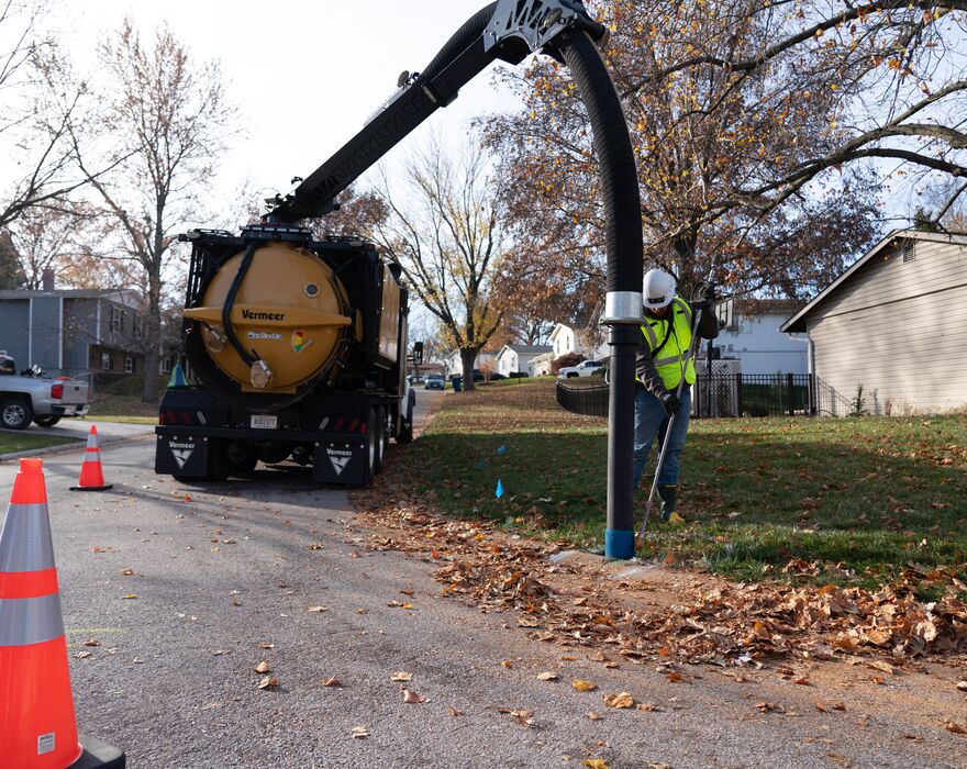 Vermeer WorkZone360 vacuum truck camera system used on VXT600